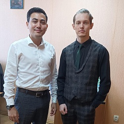 Конев Андрей Викторович провел рабочую встречу с проректором по молодежной политике и связям с общественностью ДальГАУ Хулукшиновым Денисом Егоровичем